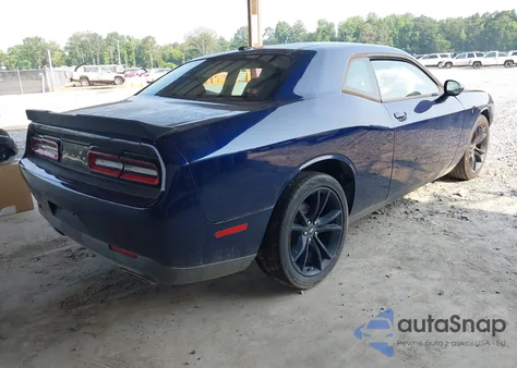 2017 Dodge Challenger Sxt from USA, damaged, VIN 2C3CDZAG5HH531417